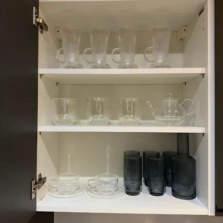 Stylish 2 Bed - 24hr Check-in - Free Wifi, Netflix, Live Tv & Sports * برادفورد