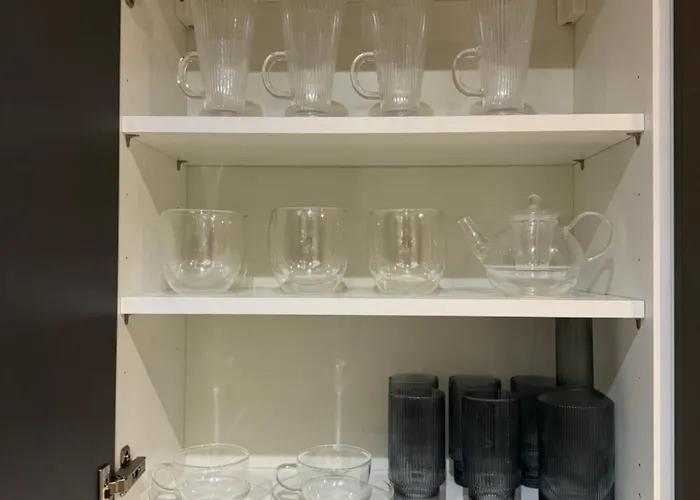 Stylish 2 Bed - 24hr Check-in - Free Wifi, Netflix, Live Tv & Sports * בראדפורד